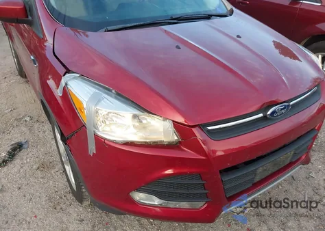2015 Ford Escape Se z USA, uszkodzony, nr VIN 1FMCU9G9XFUC06627